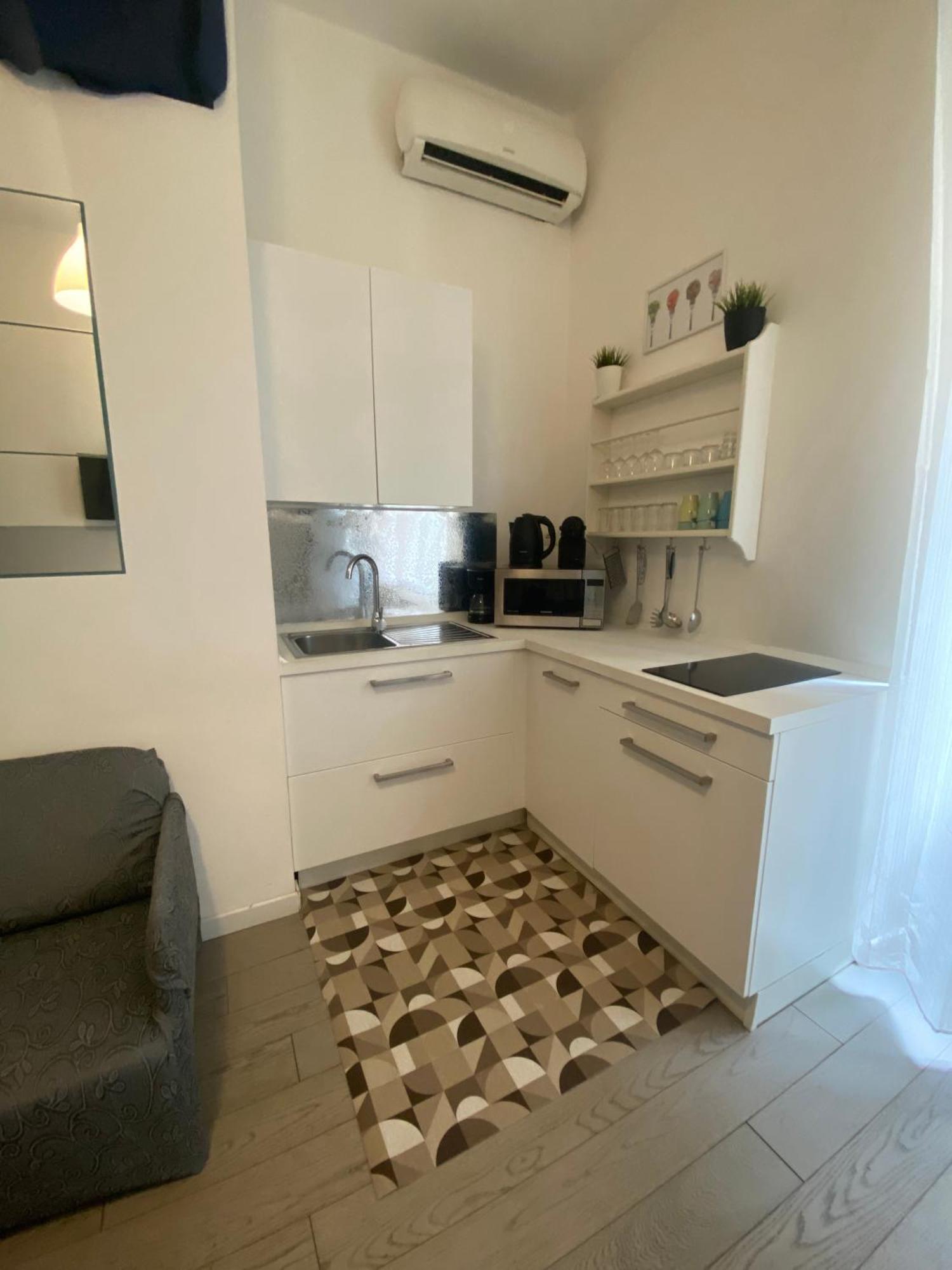 Mc - Piazza Mancini Apartment Рим Екстериор снимка